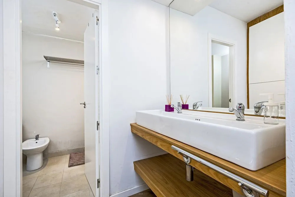 Three-bedroom apartment Cervantes