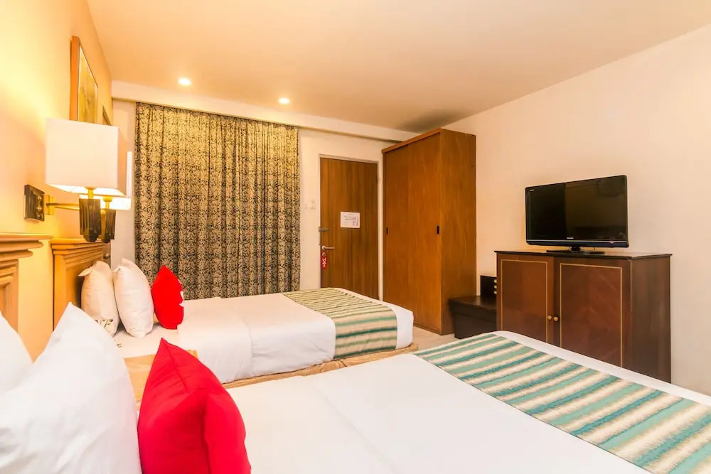 ZEN Rooms Kuta Kartika Plaza 2