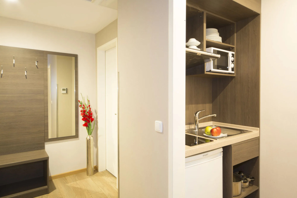 KOOS Hotel&Apartments - City Aparthotel