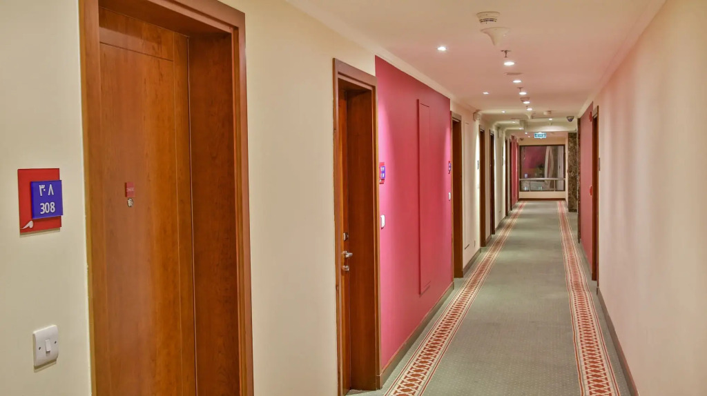 Makarem Al Bait Al Azizia Hotel