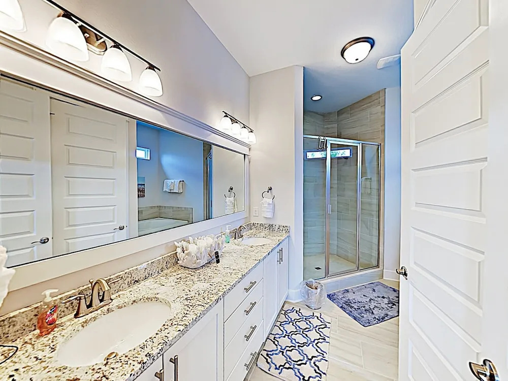 New Listing! Grande Pointe Hideaway W/ Elevator 4 Bedroom Home