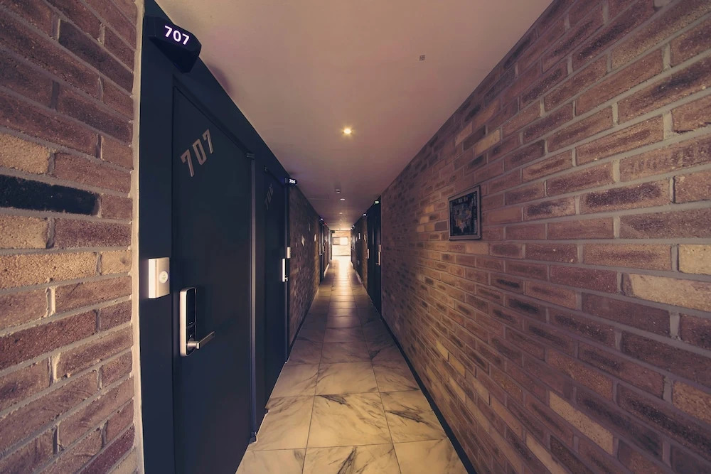 CK Hotel