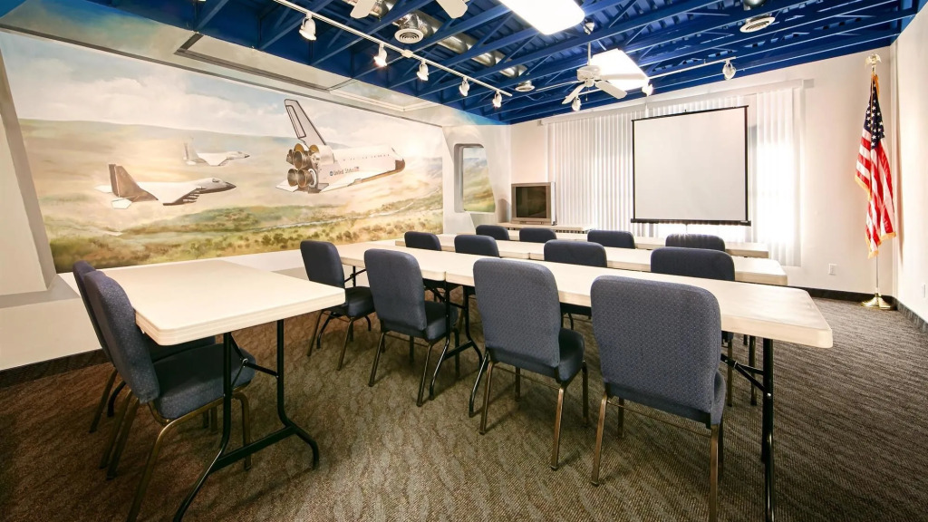 Best Western Space Age Lodge