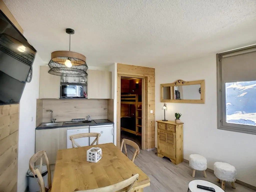 Appartement Les Menuires, 1 pièce, 4 personnes - FR-1-178-54