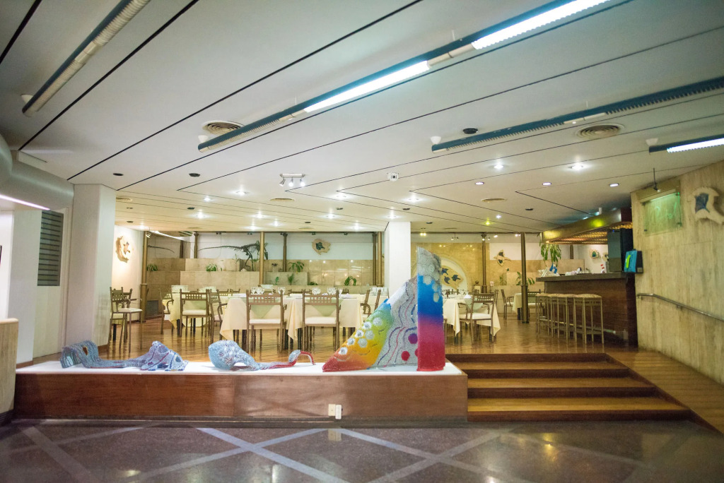 Alkazar Hotel