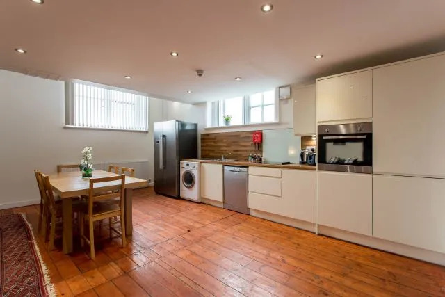 Charter House School Serviced Apartments