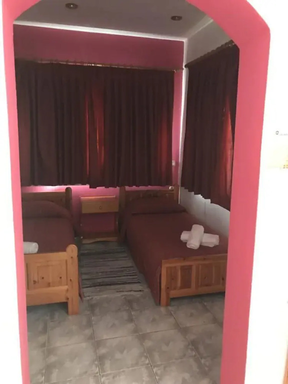 Pension Nikos