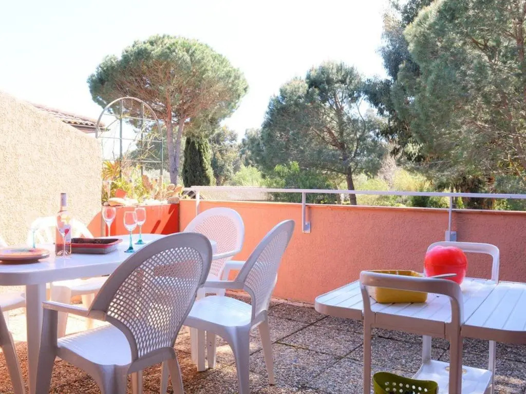 Appartement Le Lavandou, 3 pièces, 6 personnes - FR-1-251-353