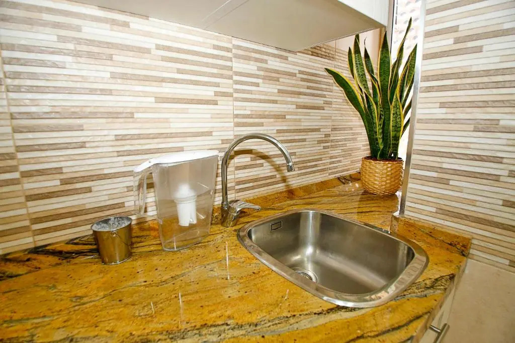 Turina Apartment -AC near beach