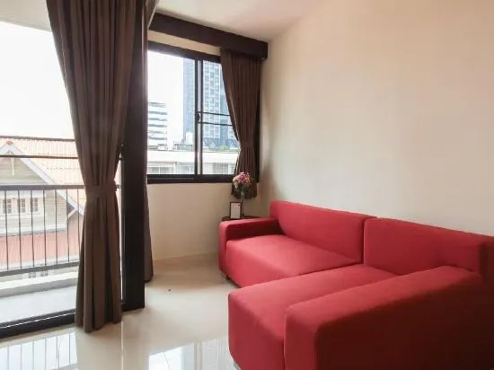 The Pad Silom