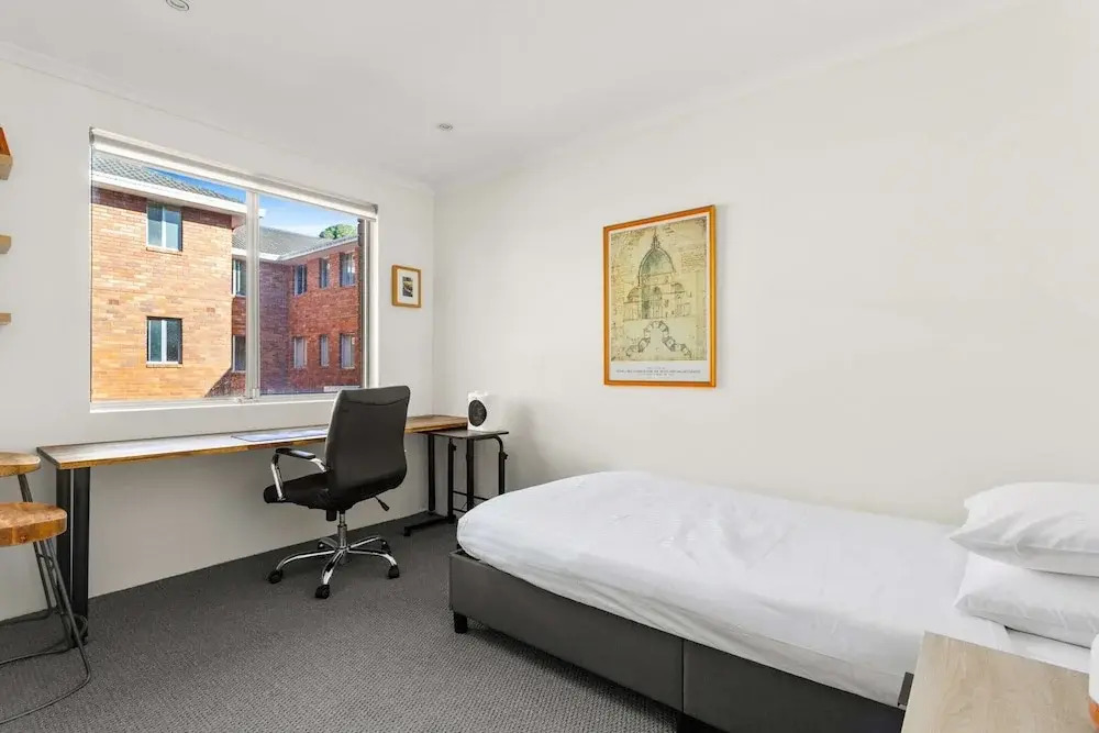 Beautifully Peaceful 2-bed Apartment
