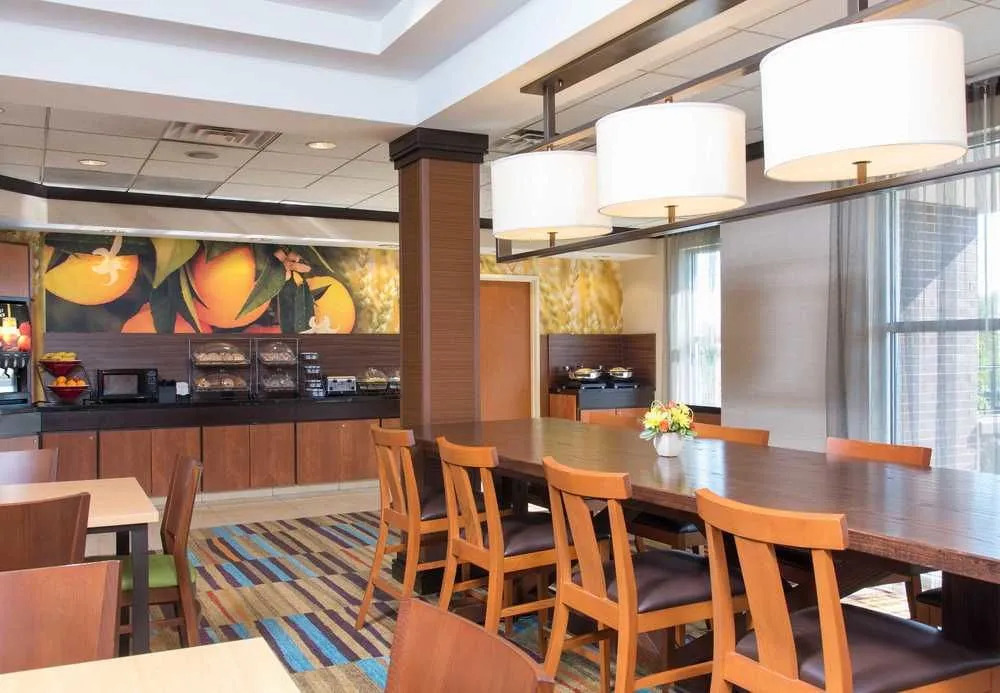 Fairfield Inn & Suites Omaha Downtown