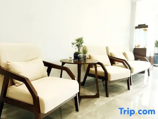 Lin Yu Shan Ju Min Su Hotel