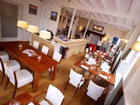 Hotel KOM!