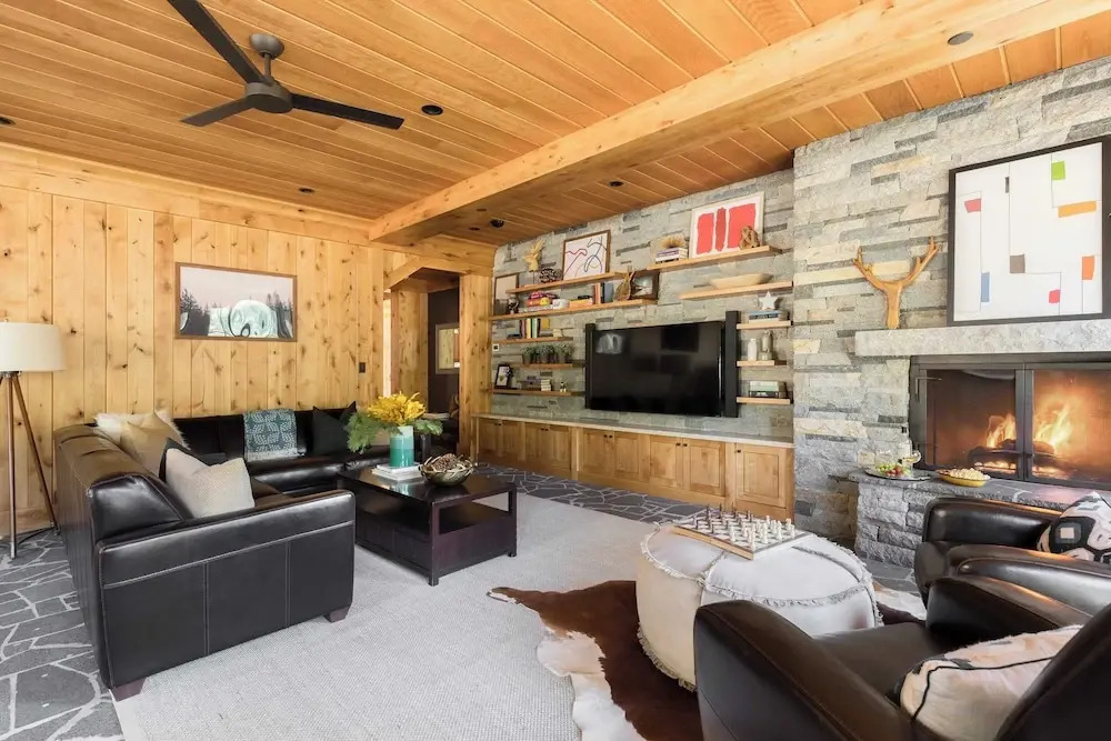 Hunter by Avantstay Award-winning Riverfront Cabin 5 Minutes From Palisades