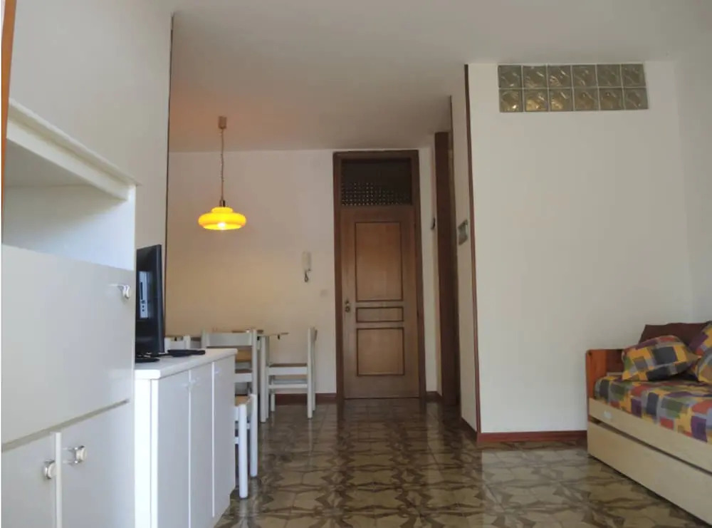 Spacious Flat Near Pluto Beach