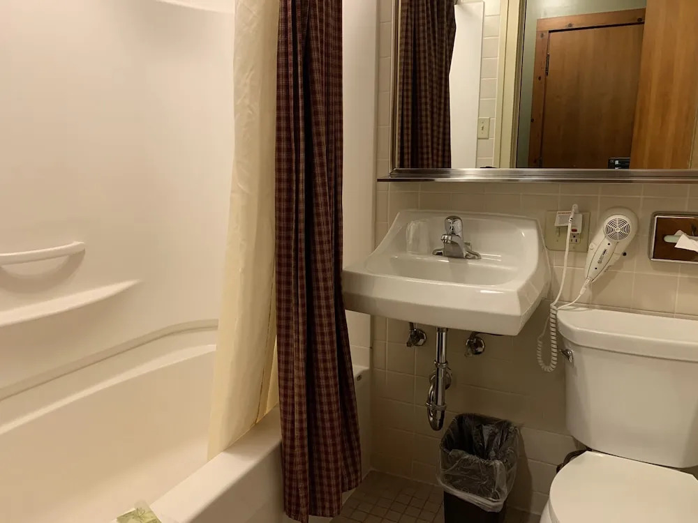 Starved Rock Lodge