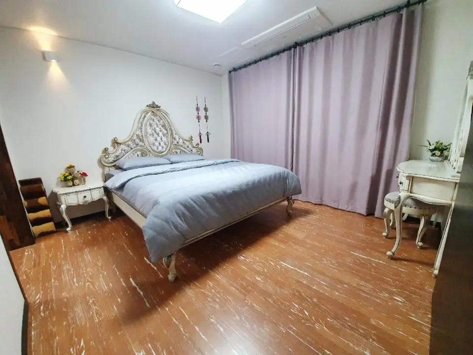 Jeju TheRiche Pension