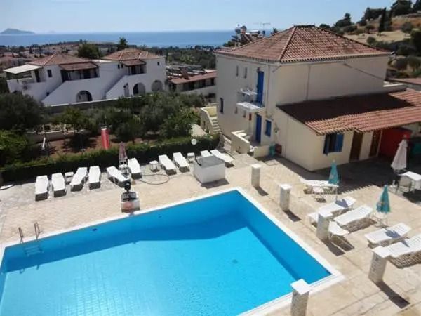 Lianos Hotel Apartments