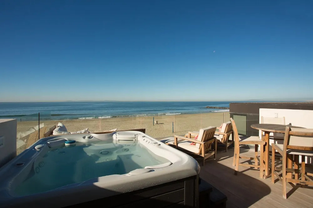 3312 W Ocean Front Ban 4 Bedroom Home