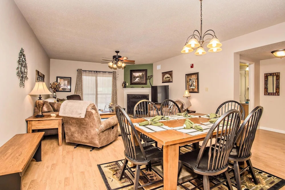 Cedar Lodge 202