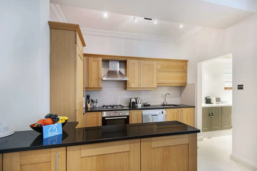 The Earl's Court Square Residence - RNCN