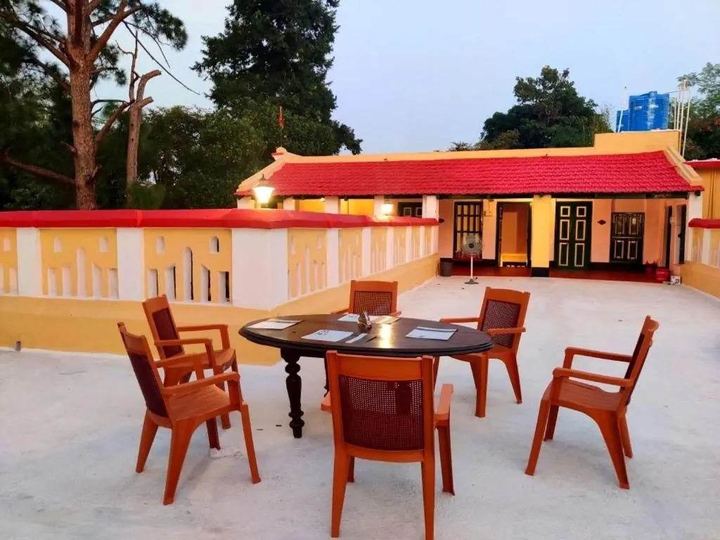 Tulin Heritage Bungalow - Purulia