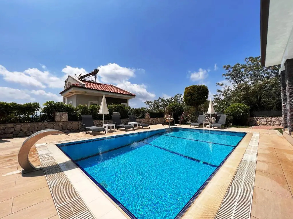 Arnna 4 Villa