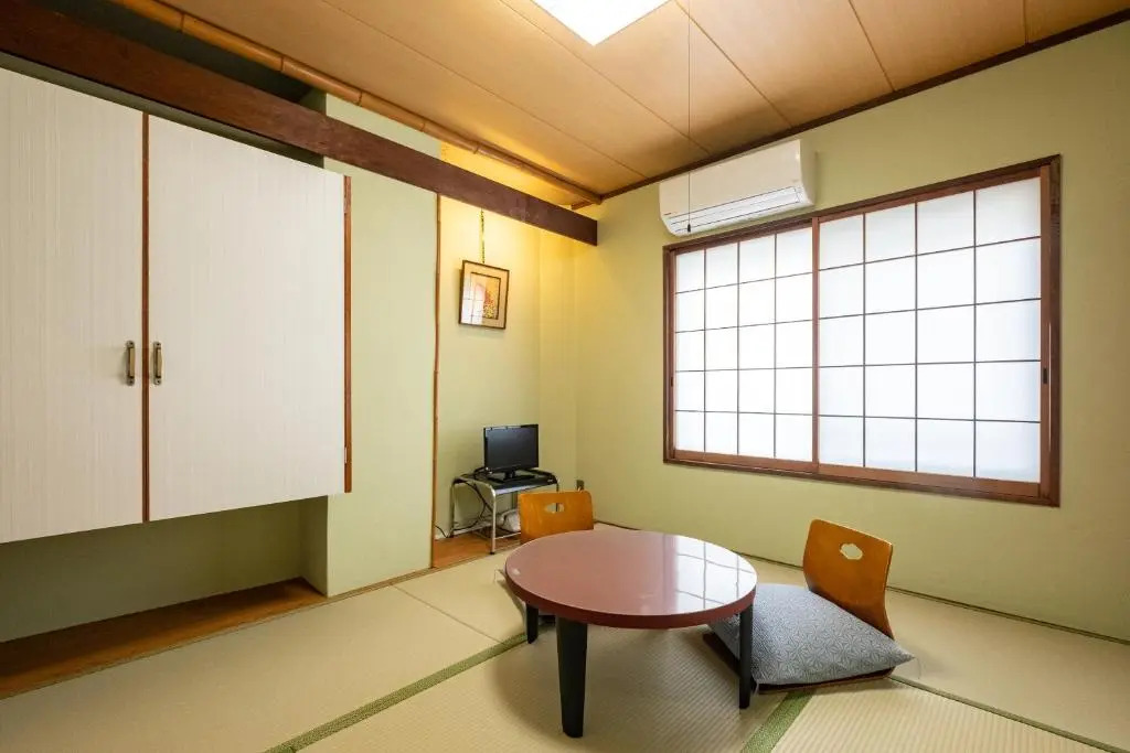 素泊まり宿　瑞宝荘