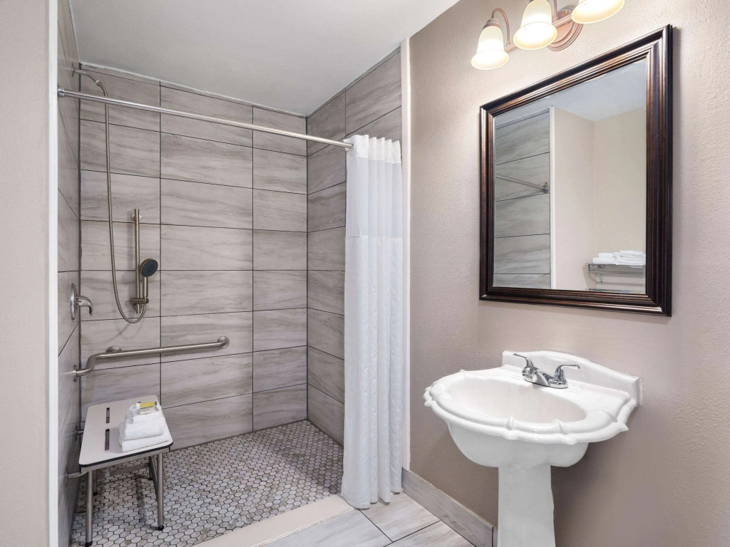 Travelodge by Wyndham Tucson AZ