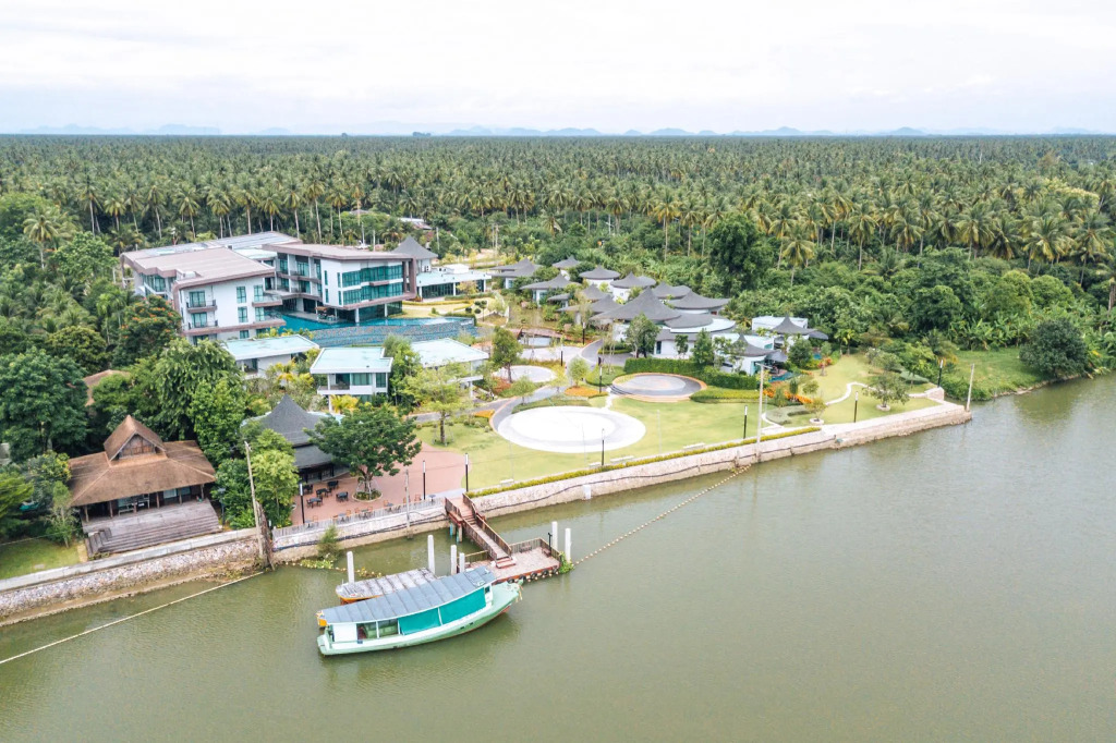 Na Tree Tara Riverside Resort Amphawa Damnoensaduak