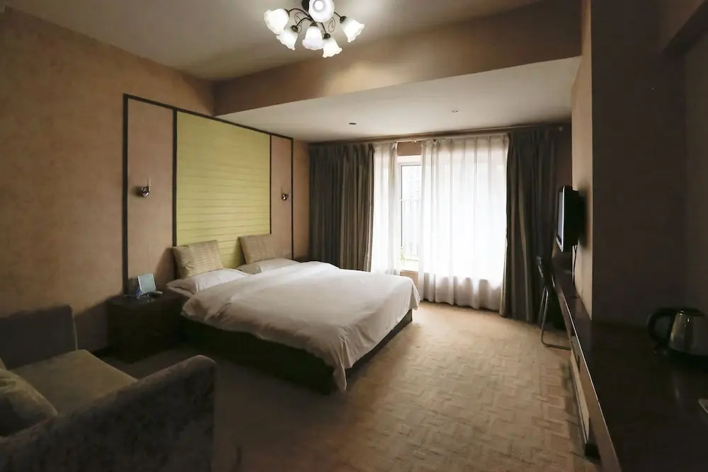 IF Hotel