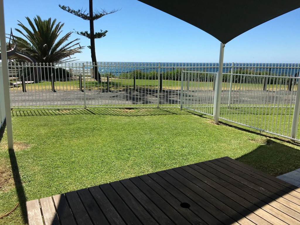 Ocean Front Motel