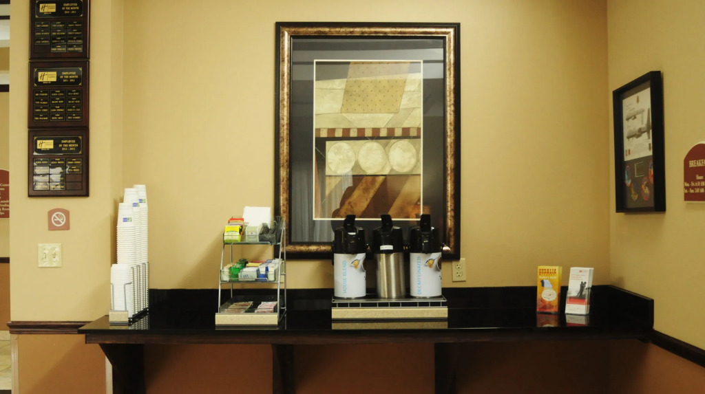Holiday Inn Express Hotel & Suites Sedalia by IHG