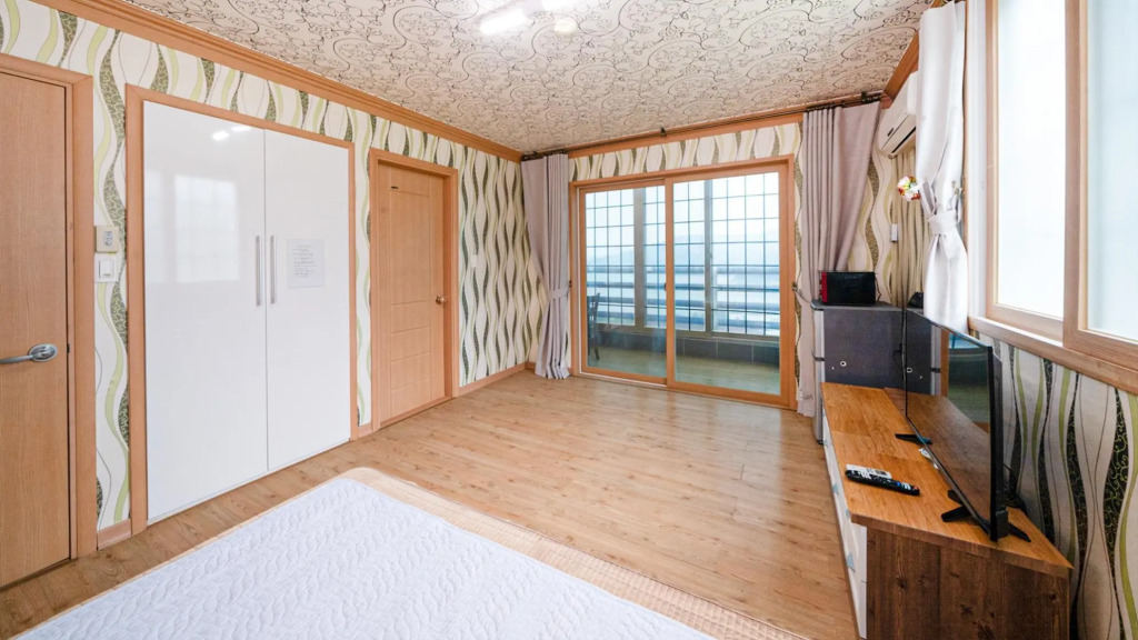 geoje mangyang pension