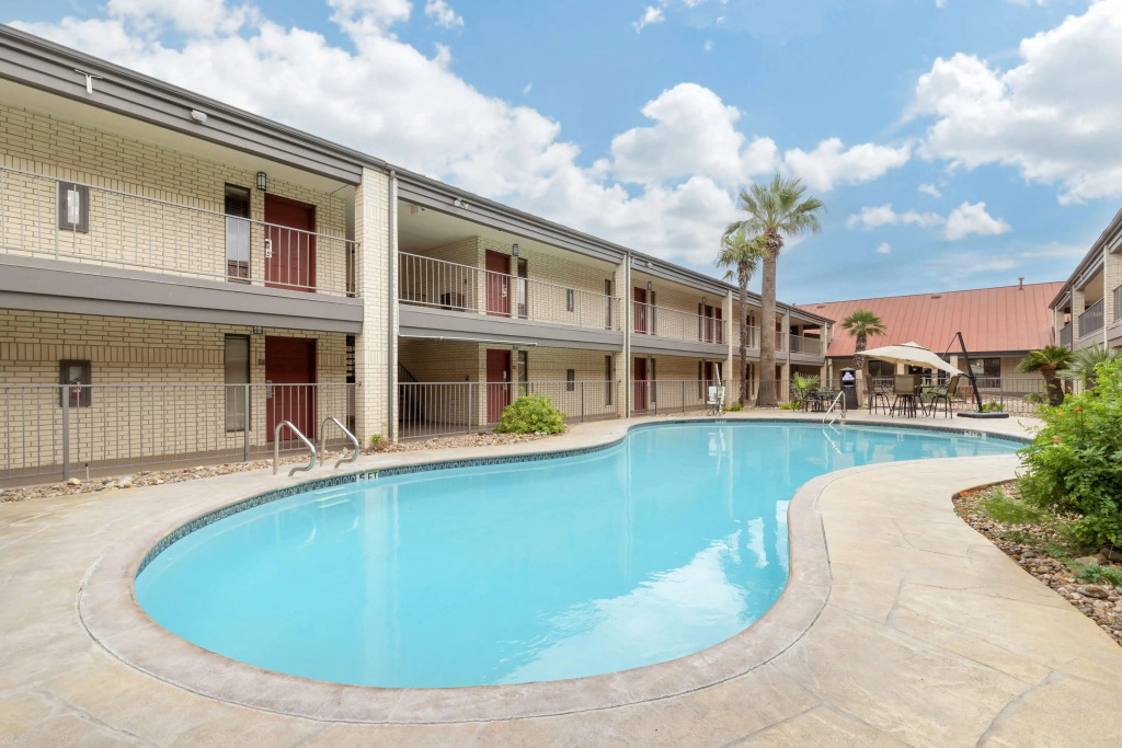 Best Western near Lackland AFB SeaWorld