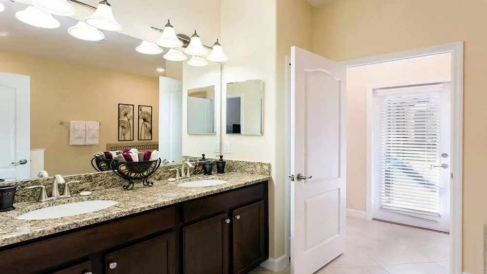 Spacious Getaway with Pool, Near Orlando Parks