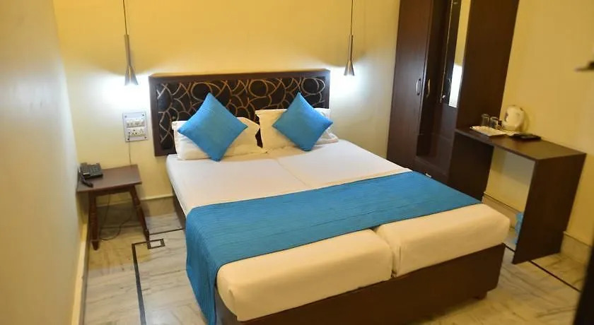 Hotel Divya