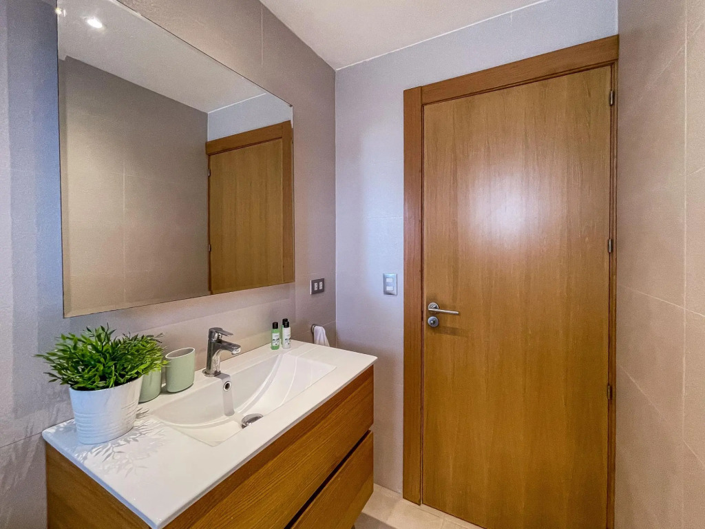 Gorgeous new apartment in Los Corales. G3