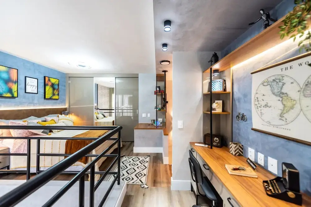 Praca Benedito Calixto - Duplex