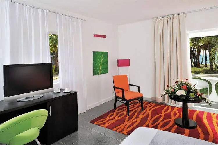 Mornea Hotel