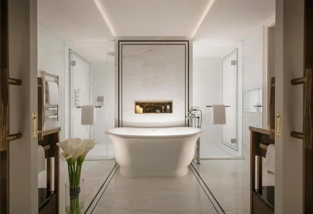 The Londoner Hotel