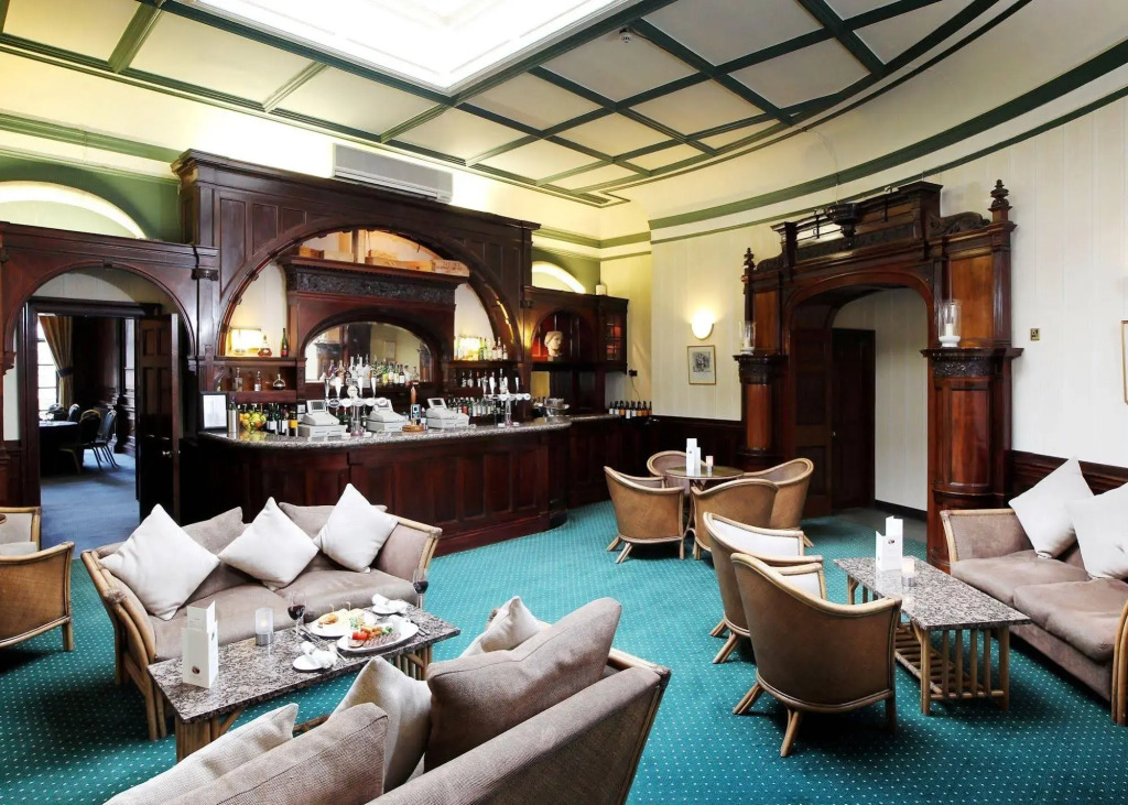 Swinfen Hall Hotel