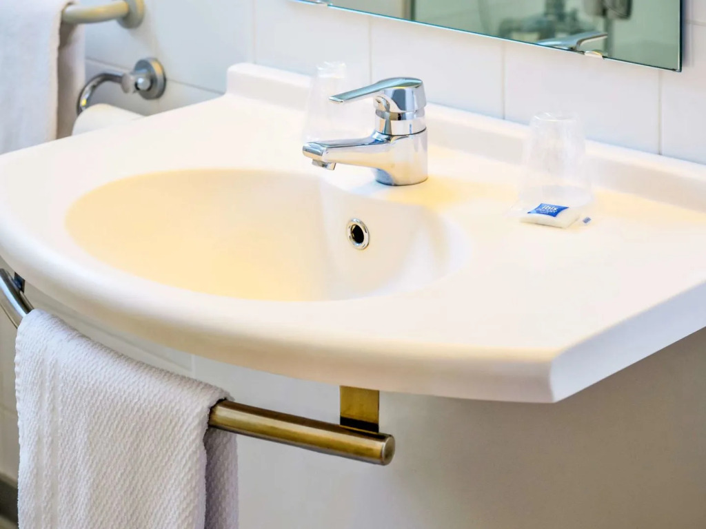 ibis budget Pau Lescar