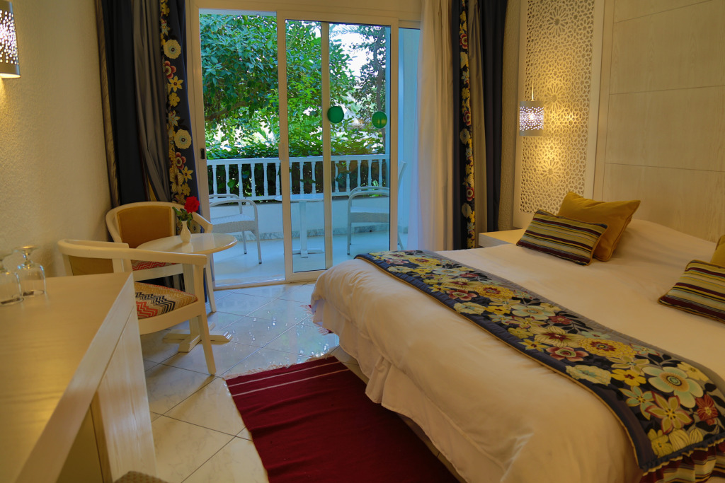 Hello Yasmine Hotel