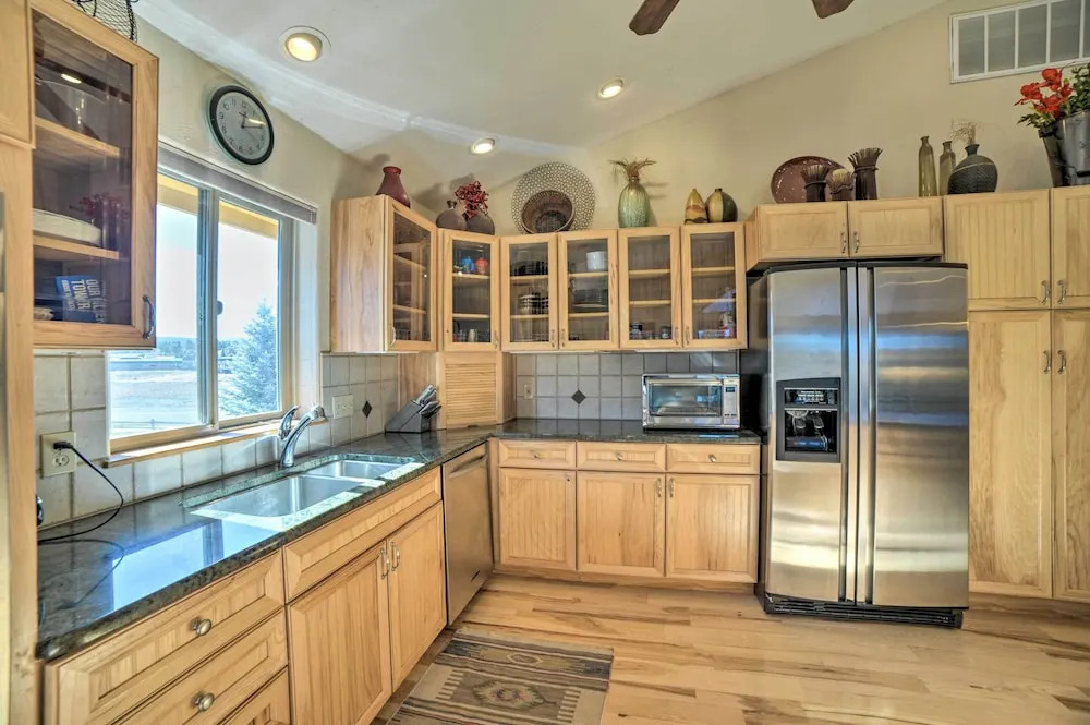 5 Mi to Hot Springs: Condo in Pagosa Springs!