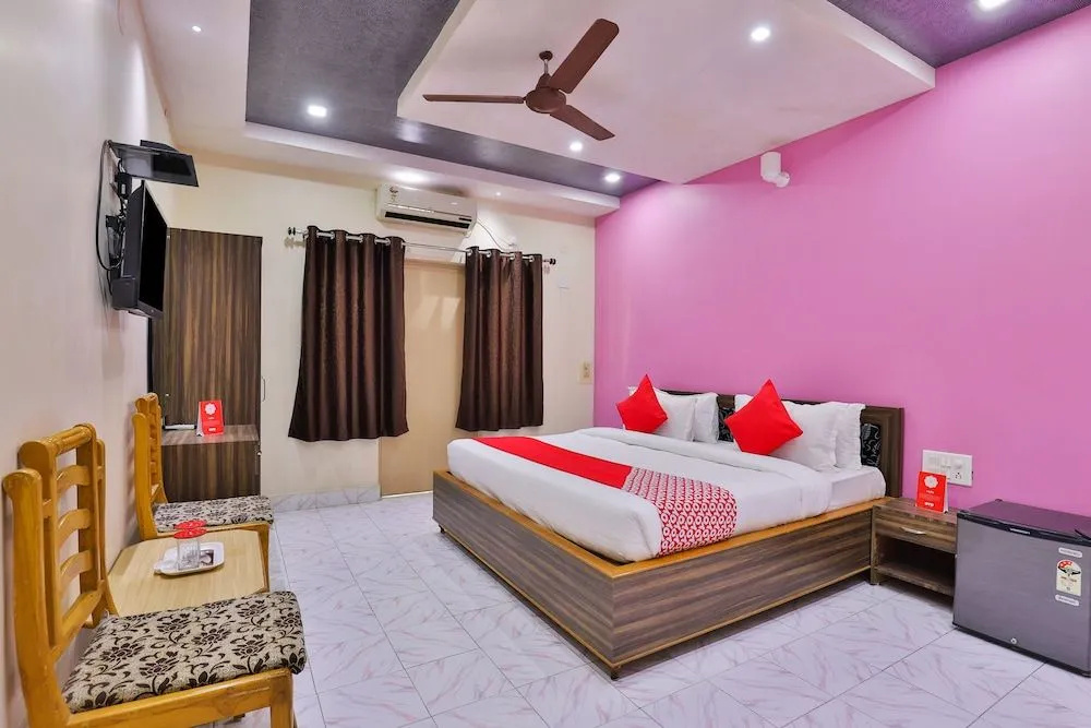 Collection O 18385 Hotel Triveni