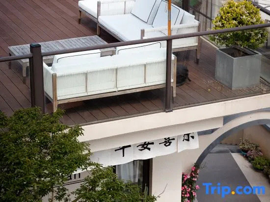 Zhujiajian Seawater Blue · SeaBlue Seaview Garden Villa