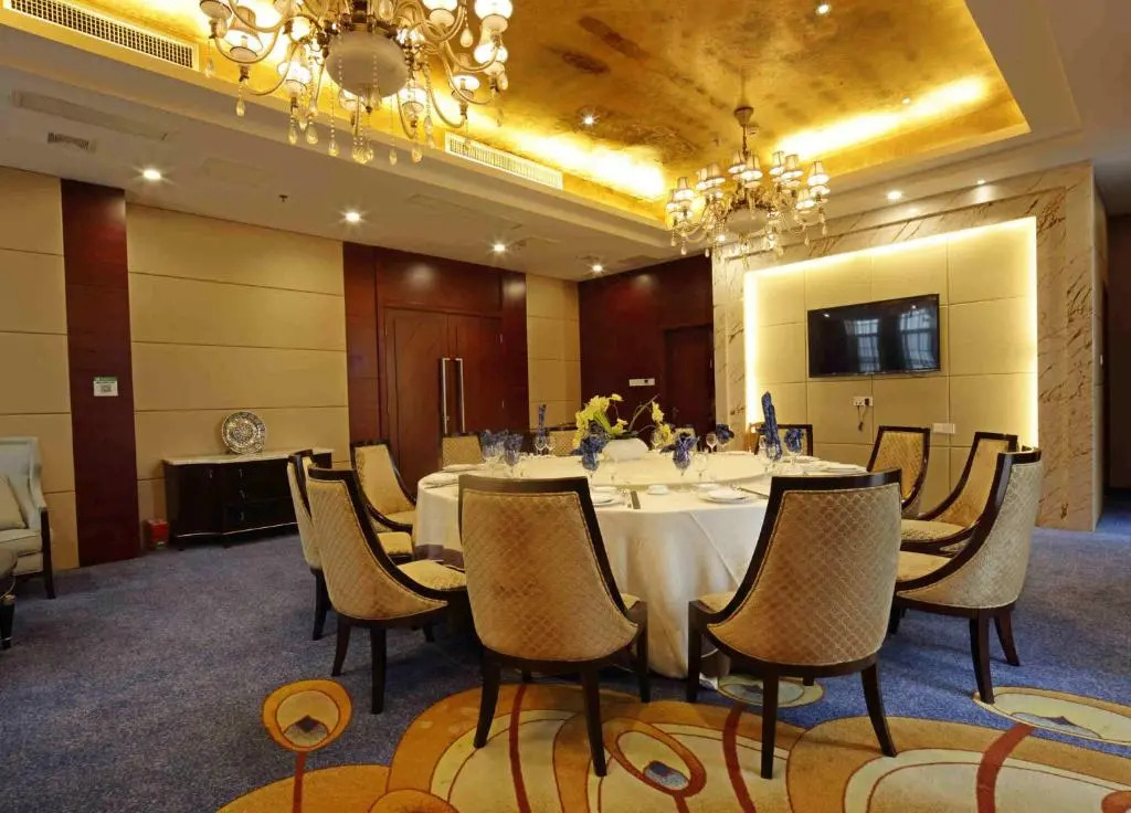 Huagang International Hotel
