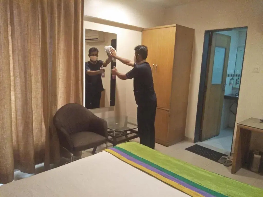 Hotel Basera